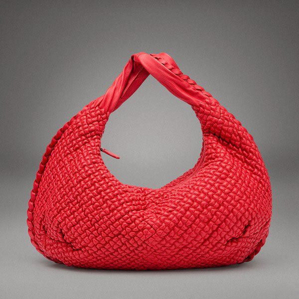 http://s7e3a.scene7.com/is/image/Bottegaveneta/232499_VO510_6543_A_600x600?wid=600&qlt=86