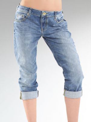 BOYFRIEND Jeans