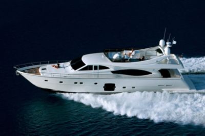 Ferretti 761