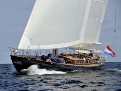 TC90 hull 4