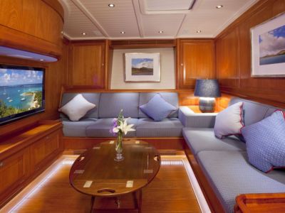 TC90 hull 4