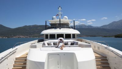 Yacht amenities