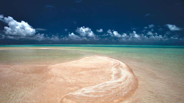 White sand beaches White sand beaches