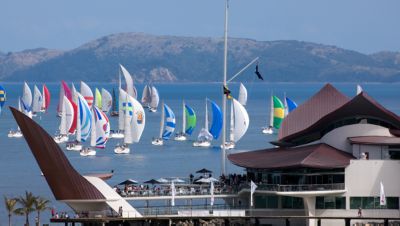 Exclusive Hamilton Island: yachting paradise
