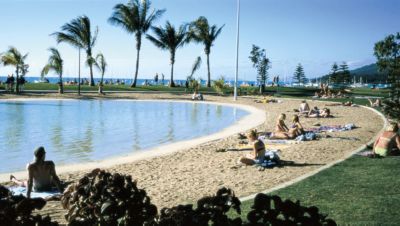 airlie-beach-lagoon
