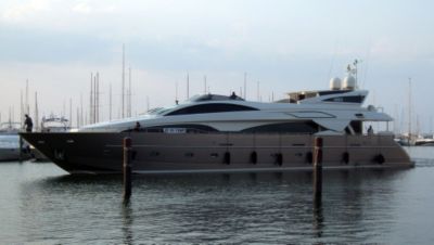 Claopatra yacht for sale