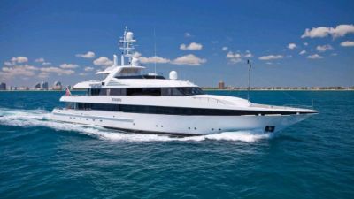 Kisses yacht for sale