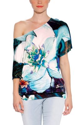 T-shirts Desigual Floreada