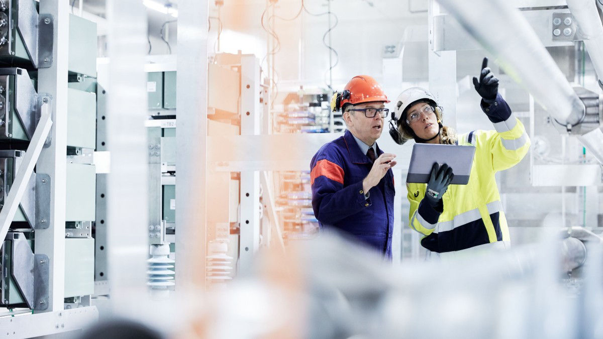 hitachi abb power grids awarded three year contract by gulf cooperation council interconnection authority for new relcare solution