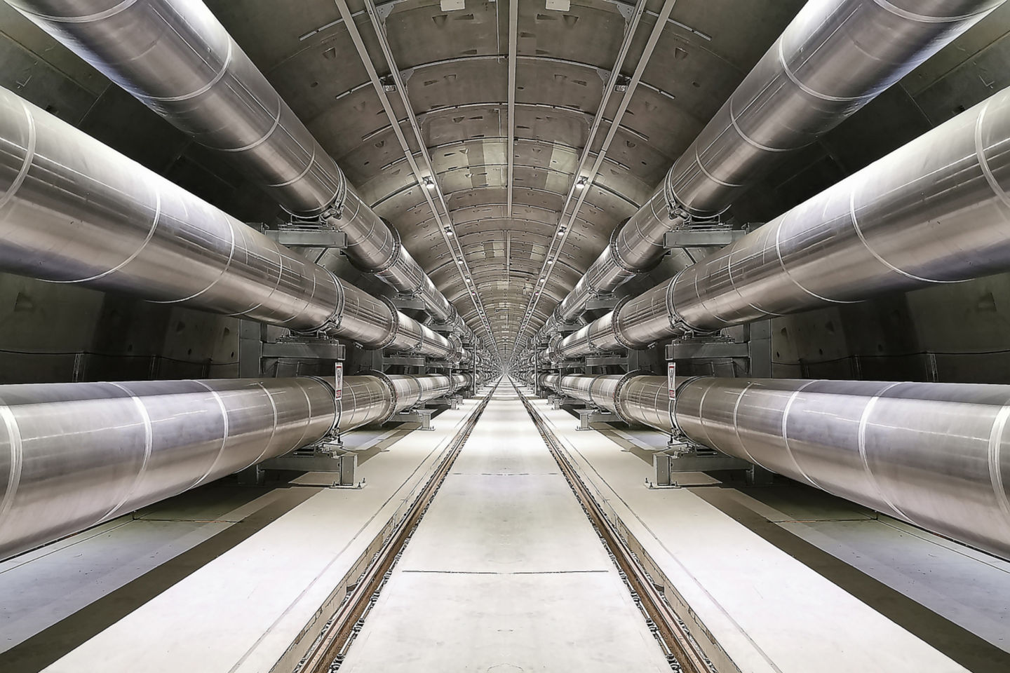 Gasinsulated transmission line